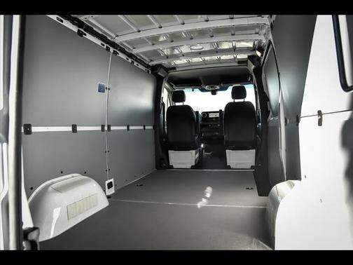 2025 Mercedes-Benz Sprinter 2500 Standard Roof