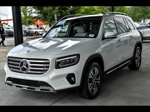 2025 Mercedes-Benz GLB 250 4MATIC