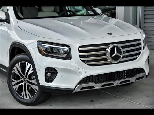 2025 Mercedes-Benz GLB 250 4MATIC