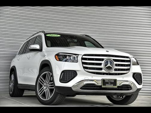 2025 Mercedes-Benz GLS 450 4MATIC