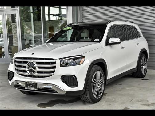 2025 Mercedes-Benz GLS 450 4MATIC