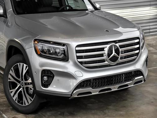 2025 Mercedes-Benz GLB 250 4MATIC