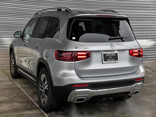 2025 Mercedes-Benz GLB 250 4MATIC