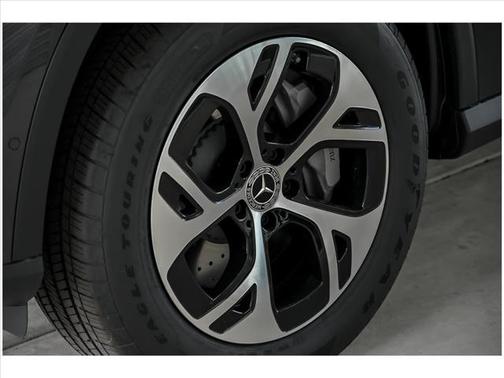 2026 Mercedes-Benz GLC 350e Base
