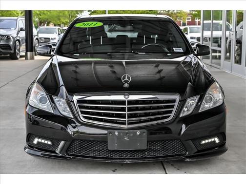 Black 2011 Mercedes-Benz E-Class 4MATIC