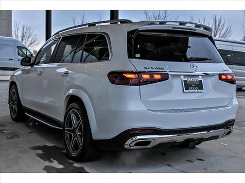 2026 Mercedes-Benz GLS 450 4MATIC