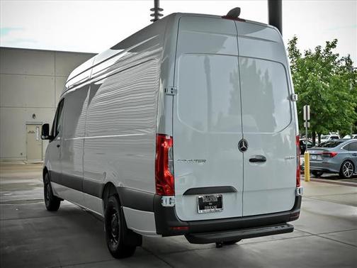 2025 Mercedes-Benz Sprinter 2500 High Roof