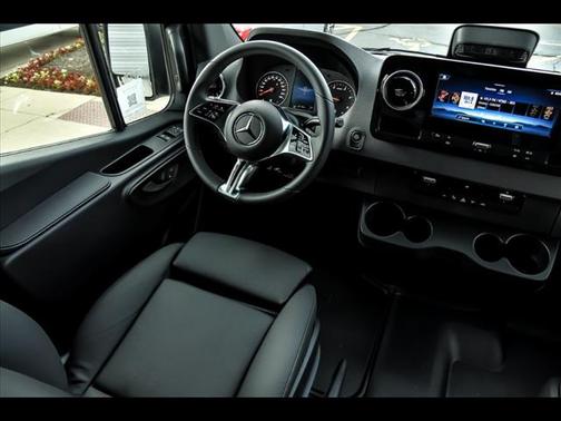 2025 Mercedes-Benz Sprinter 2500 High Roof