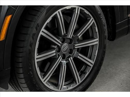 2017 Audi Q7 3.0T Premium