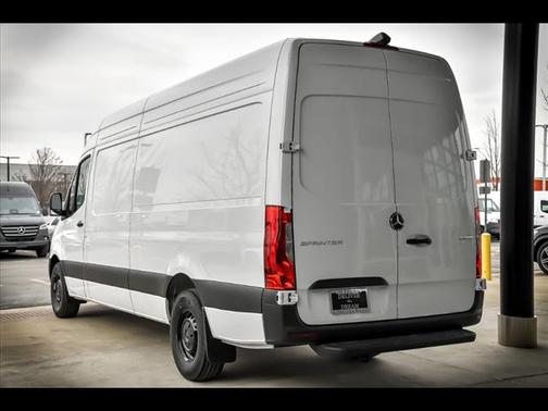 2025 Mercedes-Benz Sprinter 2500 Standard Roof