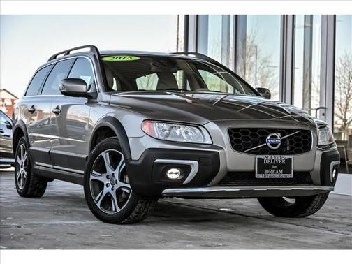 2015 Volvo XC70 T6 Premier Plus