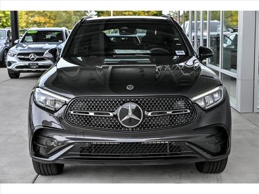 2026 Mercedes-Benz GLC 300 4MATIC
