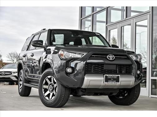 2024 Toyota 4Runner TRD Off Road