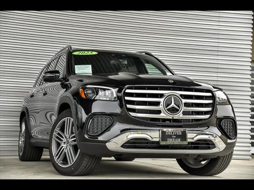 2025 Mercedes-Benz GLS 450 4MATIC