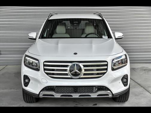 2025 Mercedes-Benz GLB 250 4MATIC