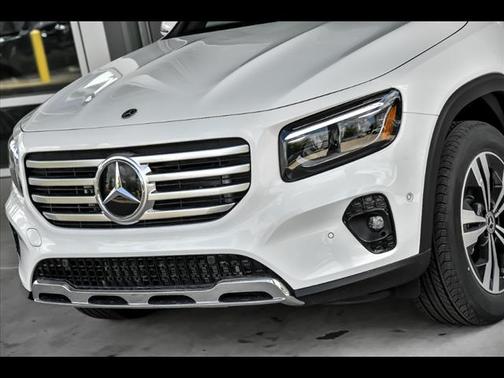 2025 Mercedes-Benz GLB 250 4MATIC