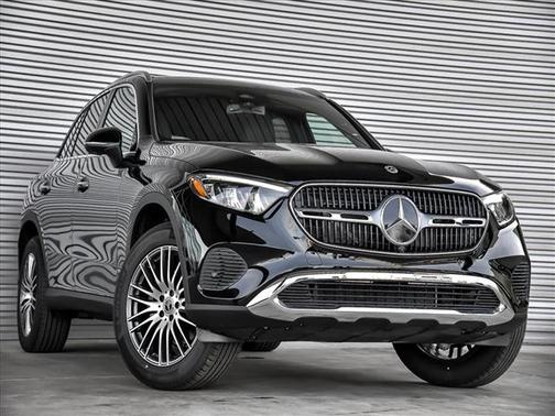 2025 Mercedes-Benz GLC 300 4MATIC