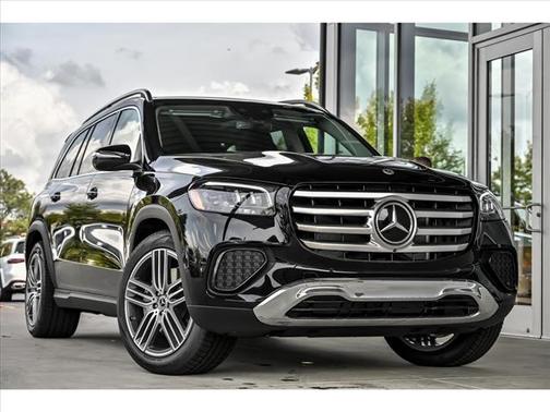 2026 Mercedes-Benz GLS 450 4MATIC