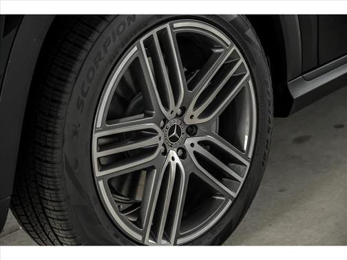 2026 Mercedes-Benz GLS 450 4MATIC