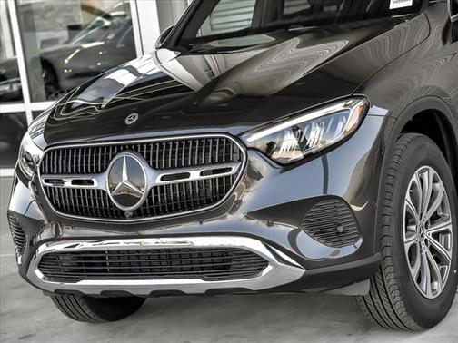 2025 Mercedes-Benz GLC 300 4MATIC