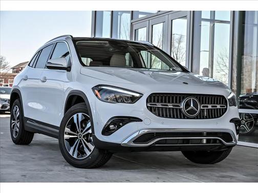 Polar White 2026 Mercedes-Benz GLA 250 4MATIC