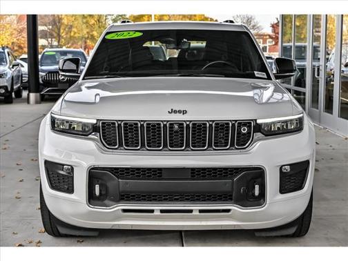 2022 Jeep Grand Cherokee Overland