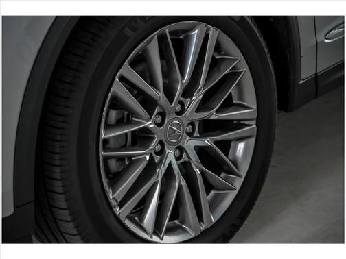 2022 Acura MDX Advance Package