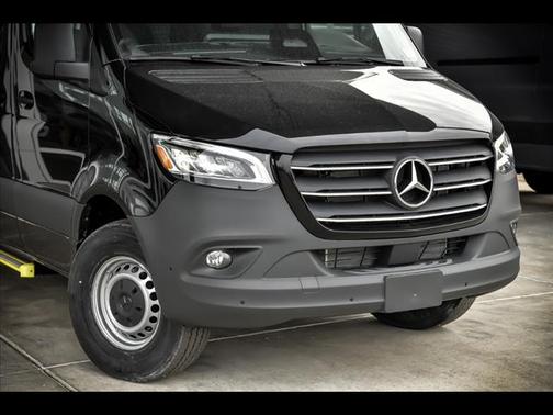 2025 Mercedes-Benz Sprinter 2500 High Roof