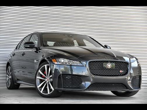 2017 Jaguar XF S