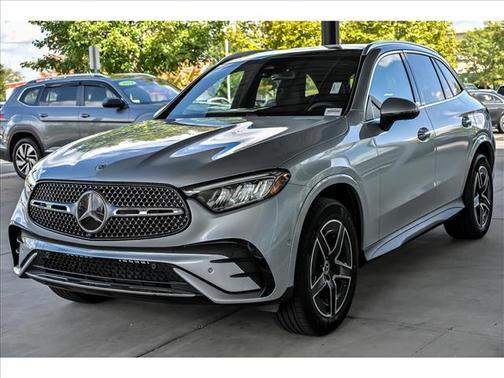 2026 Mercedes-Benz GLC 300 4MATIC