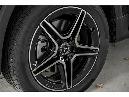 2026 Mercedes-Benz GLB 250 4MATIC