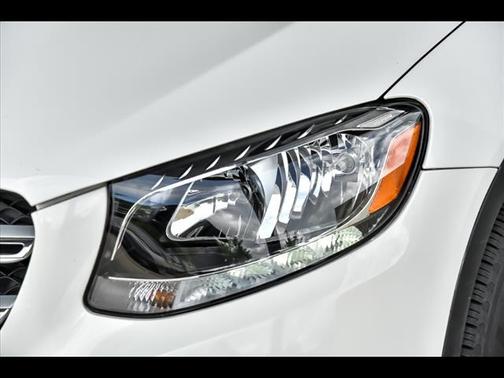 2016 Mercedes-Benz GLC 300 4MATIC