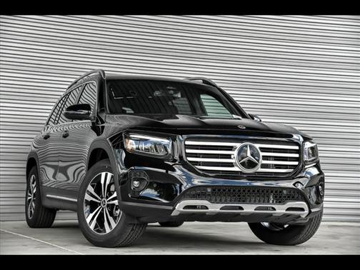 2025 Mercedes-Benz GLB 250 4MATIC