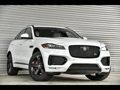 2019 Jaguar F-PACE S