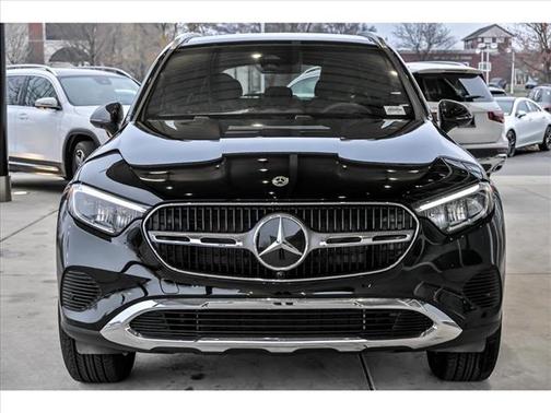 2026 Mercedes-Benz GLC 300 4MATIC