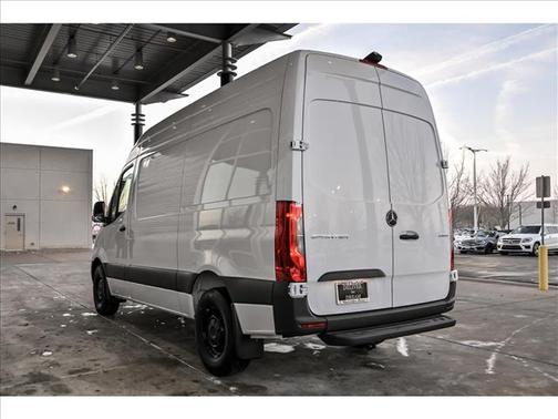 2026 Mercedes-Benz Sprinter 2500 Standard Roof