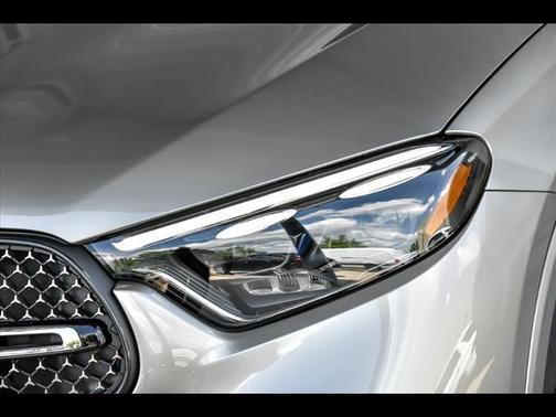 2024 Mercedes-Benz GLC 300 4MATIC