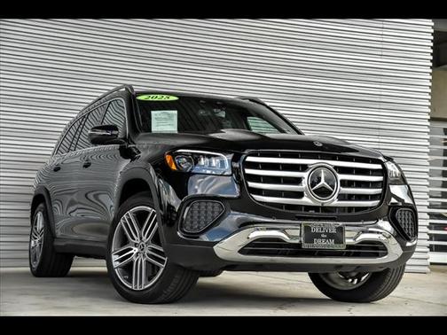 2025 Mercedes-Benz GLS 450 4MATIC