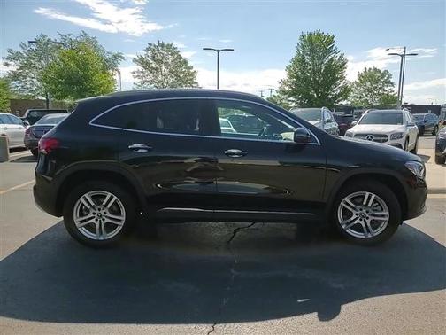 2021 Mercedes-Benz GLA 250 Base 4MATIC