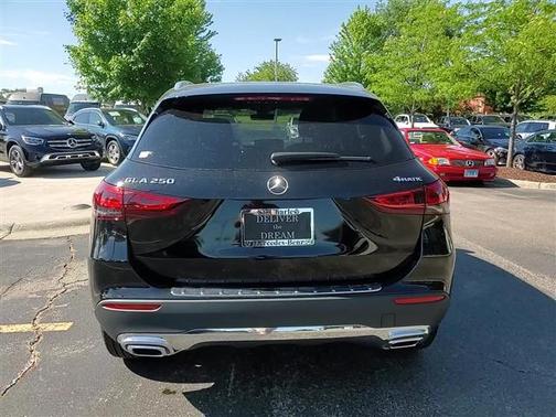 2021 Mercedes-Benz GLA 250 Base 4MATIC