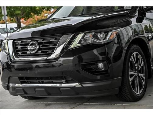 2019 Nissan Pathfinder Platinum