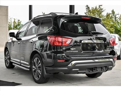 2019 Nissan Pathfinder Platinum