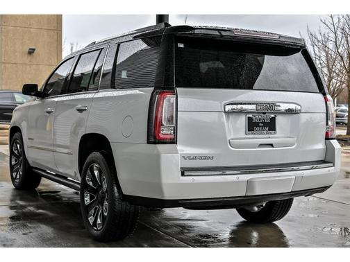 White 2019 GMC Yukon Denali