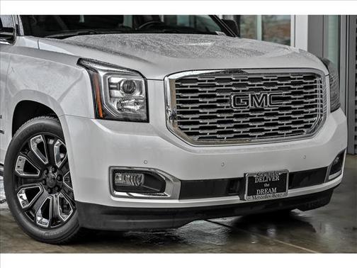 White 2019 GMC Yukon Denali