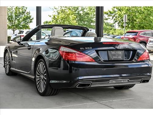 Cavansite Blue Me 2015 Mercedes-Benz SL-Class SL 550