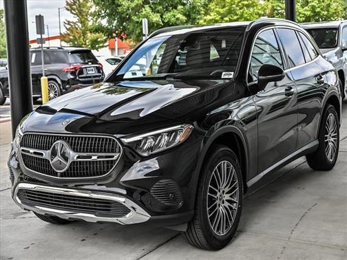 2026 Mercedes-Benz GLC 300 4MATIC