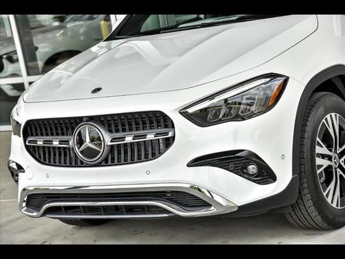 2025 Mercedes-Benz GLA 250 4MATIC