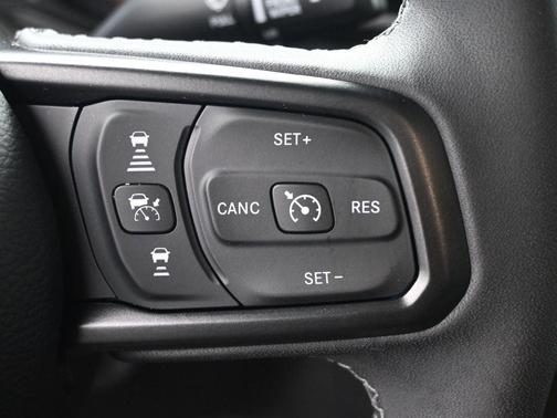 2025 Jeep Gladiator Mojave 4x4