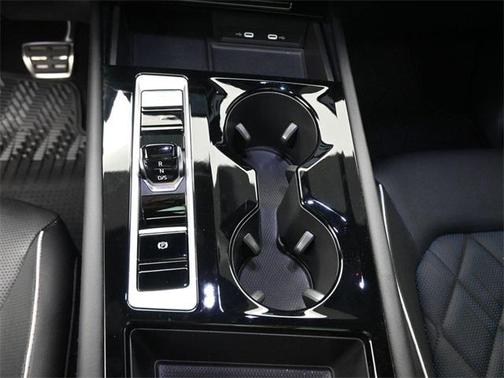 2024 Volkswagen Atlas Cross Sport 2.0T SEL Premium