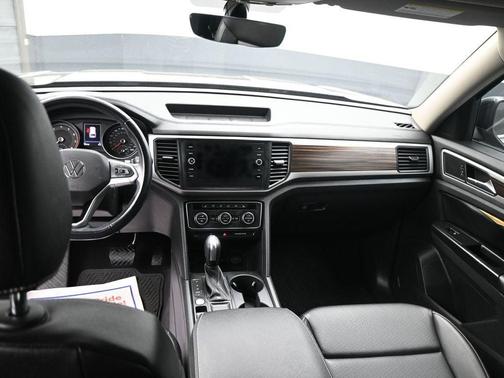 2021 Volkswagen Atlas 3.6L SE w/Technology